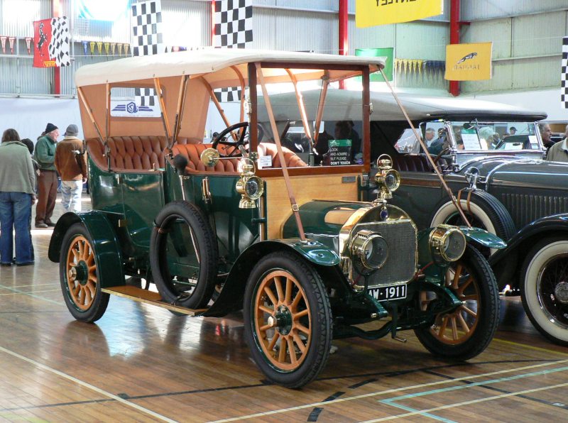 1911 Armstrong Whitworth