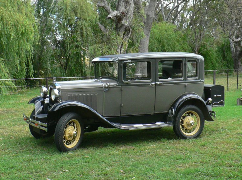 g2_1930_Ford_A_(2)