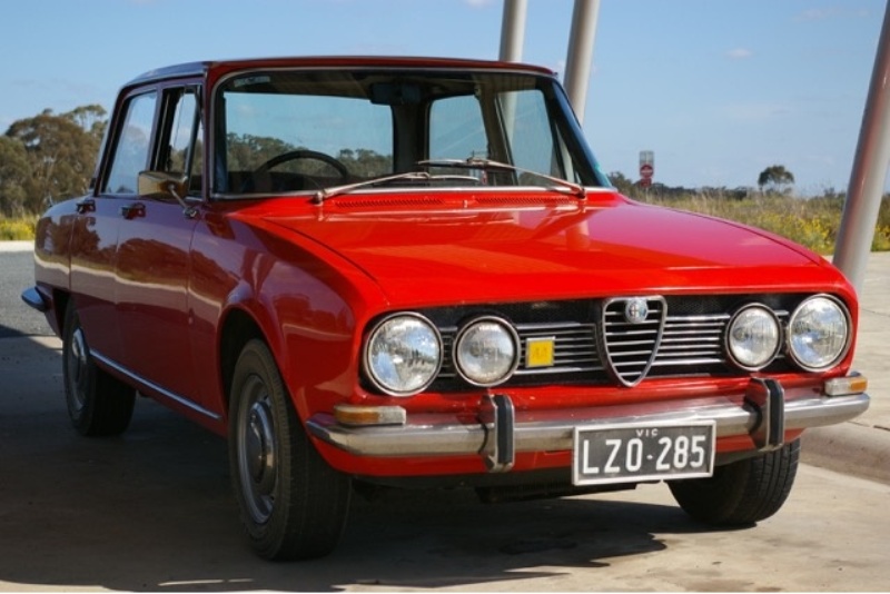 g6_1968_Alfa_Romeo_1750_Berlina